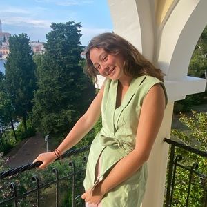 Meet your Posher, Grace